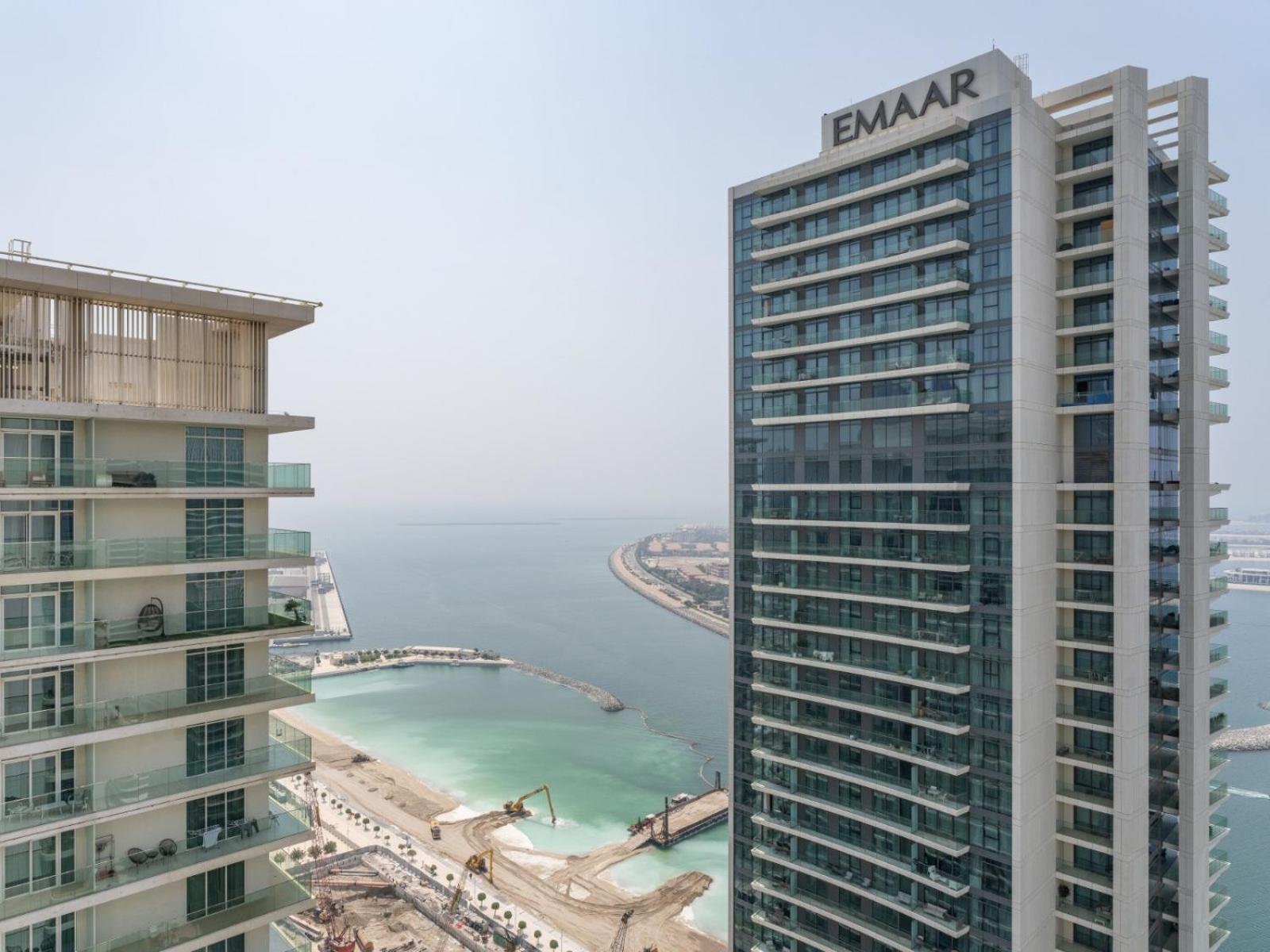 Vibrant & Cozy 1bdr In Marina Vista * Dubai